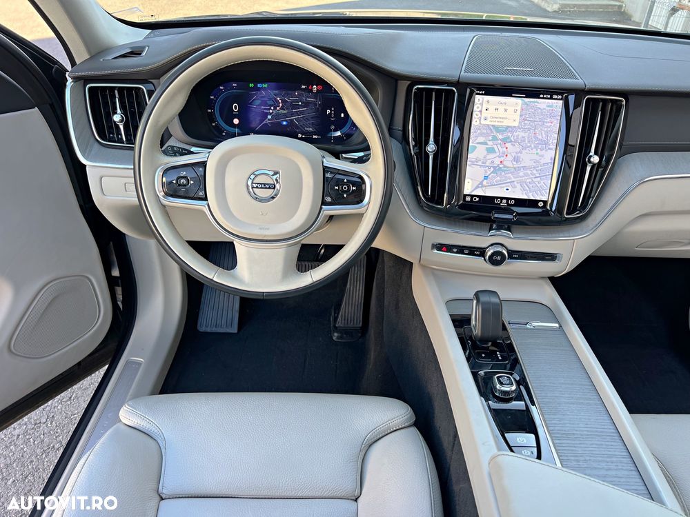 Volvo XC 60 B4 D AWD Geartronic RDesign - 17