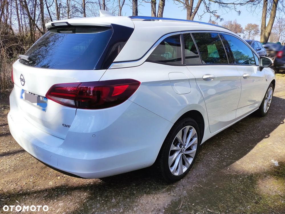 Opel Astra 1.6 D Start/Stop Business - 2