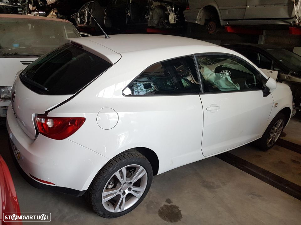 Seat Ibiza 6j Tdi para peças - 2