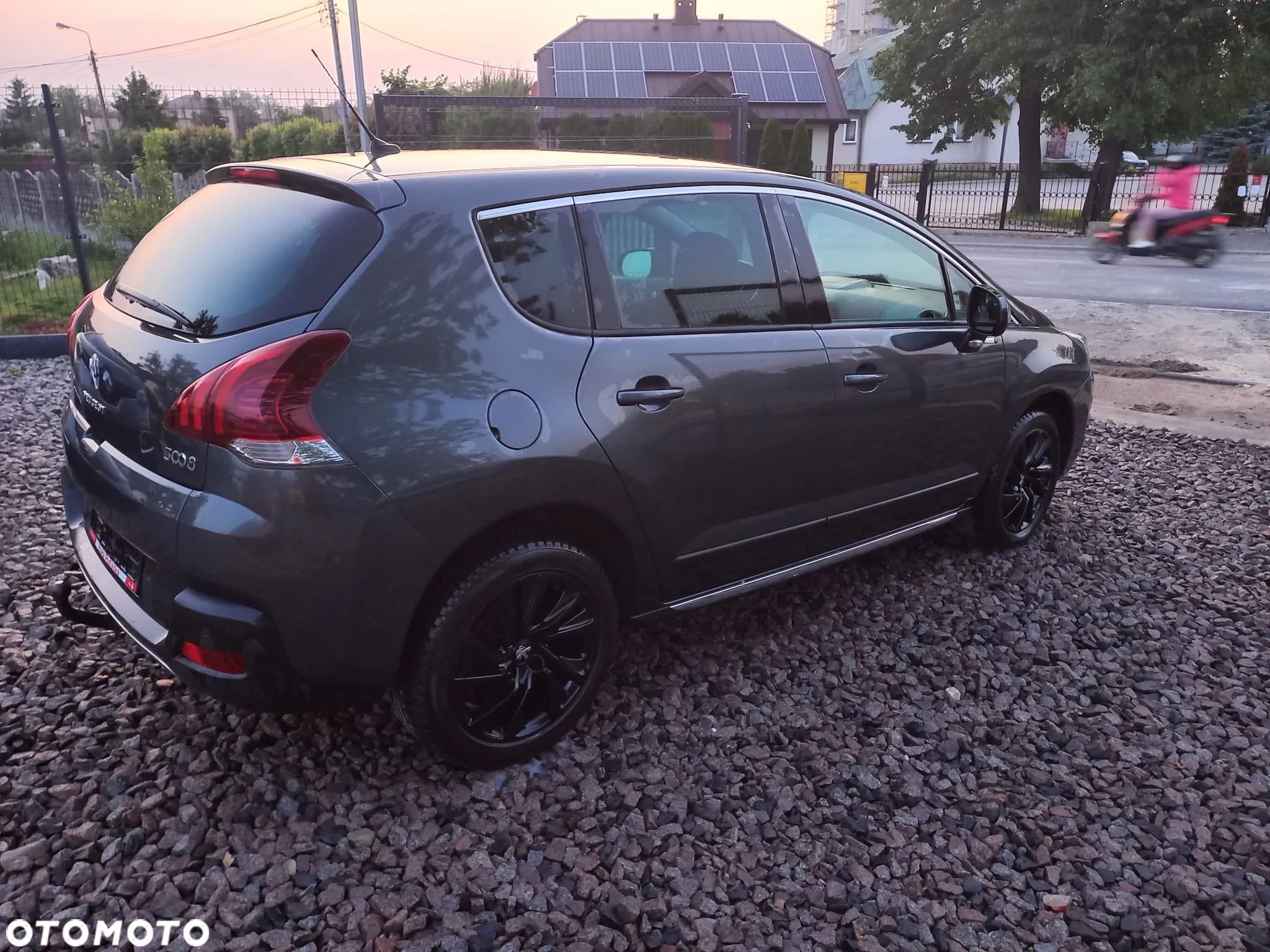 Peugeot 3008 1.6 HDi Active - 1