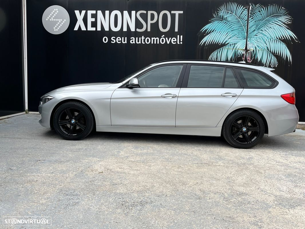 BMW 316 i Touring Line Sport - 2