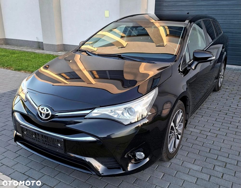 Toyota Avensis 1.8 Premium MS - 2