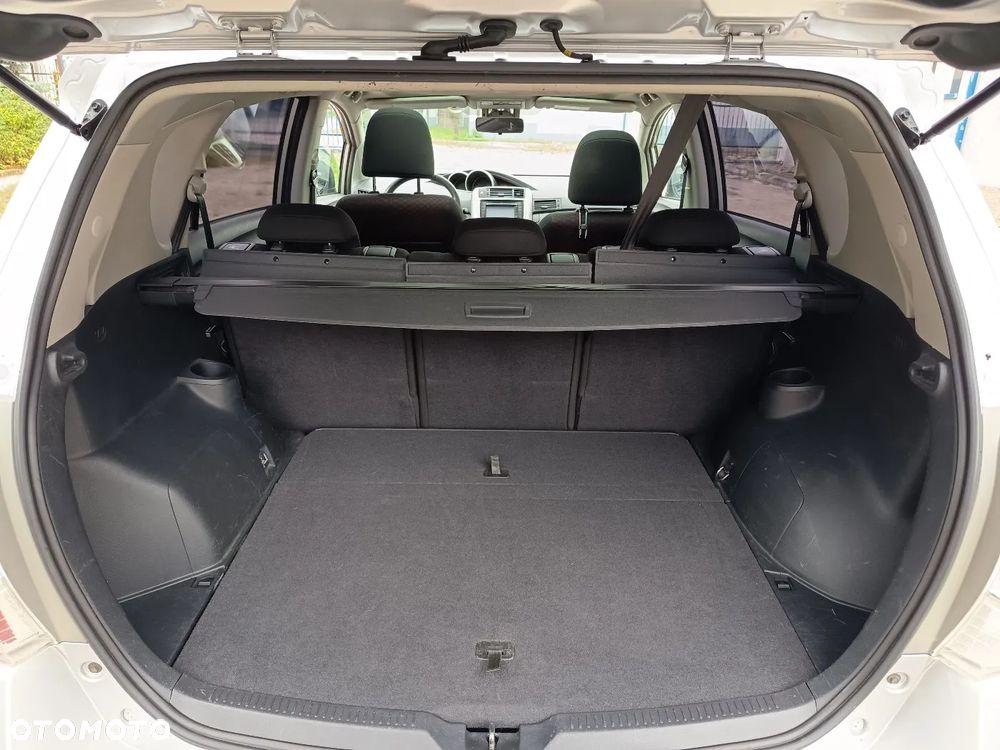 Toyota Verso 1.8 Travel - 11
