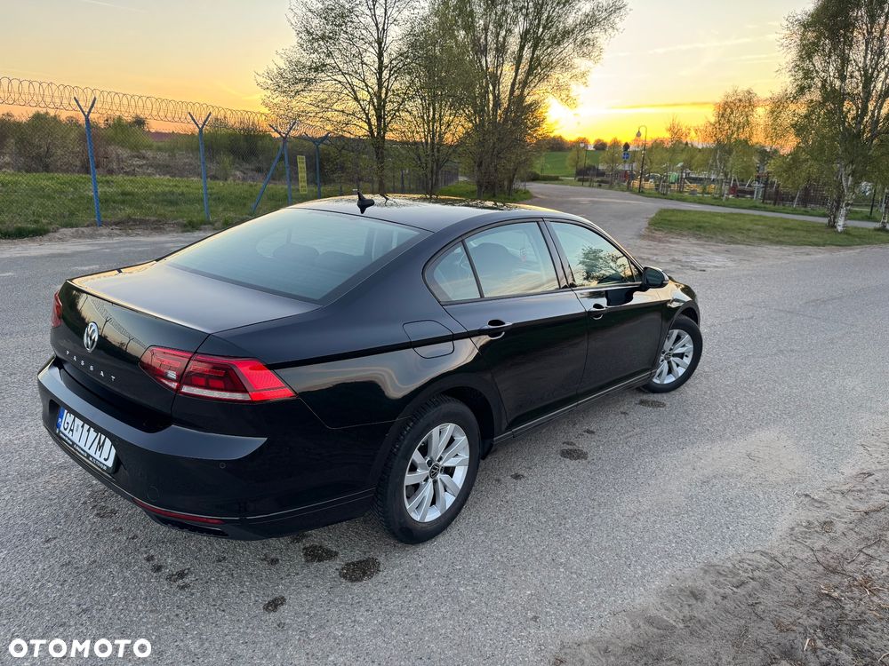 Volkswagen Passat 1.5 TSI EVO Essence DSG - 25