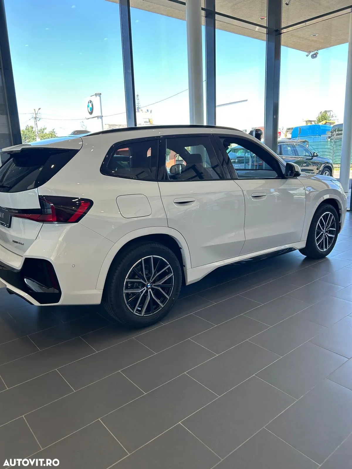 BMW X1 xDrive20d AT MHEV - 4