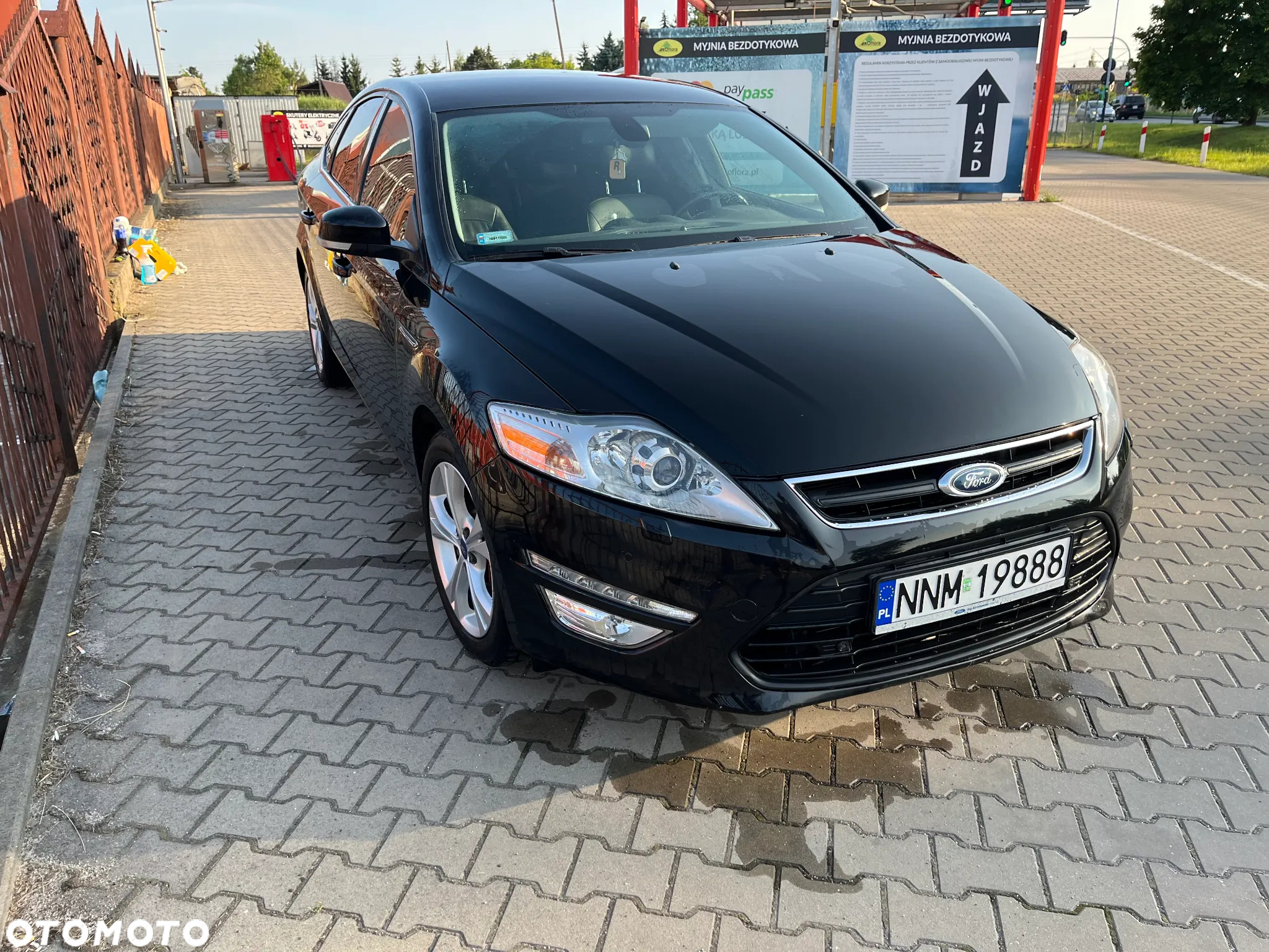 Ford Mondeo 1.6 T Ghia - 9