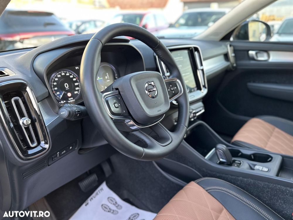 Volvo XC 40 Recharge T5 Twin Engine AT7 Inscription - 17