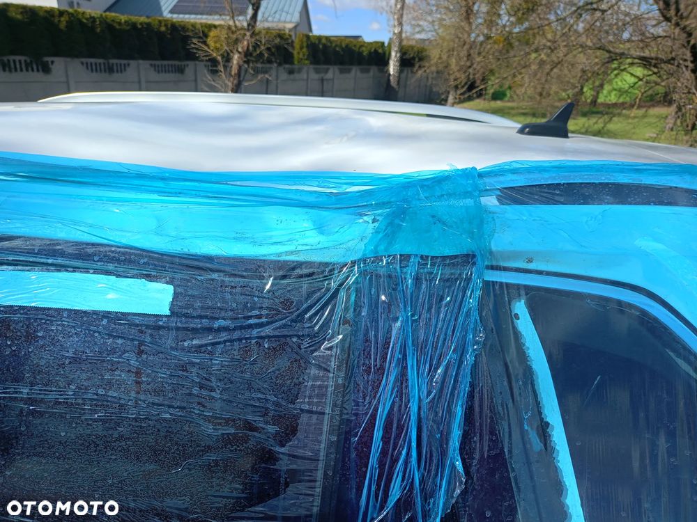 Volkswagen Tiguan 2.0 TDI SCR 4MotION DSG R-Line - 6