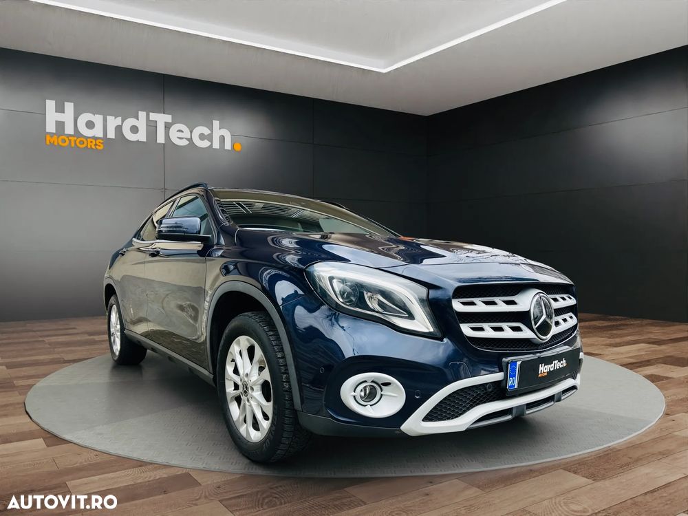 Mercedes-Benz GLA 200 d 4MATIC Aut. - 1