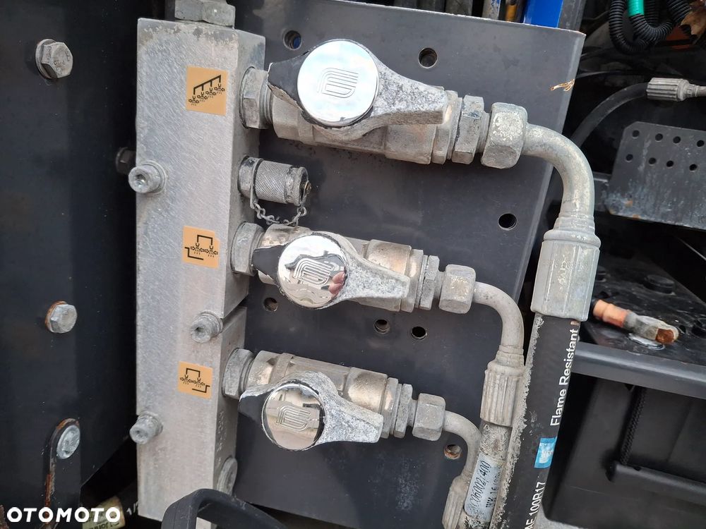 Renault Midlum 220 Zamiatarka Johnston VS500 Szczotki L/R Obie Strony KARCHER Listwy Wysokiego Ciśnienia Bęben + Lanca 2013r - 17