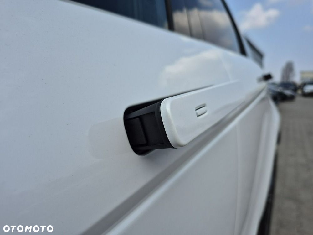 Land Rover Range Rover Evoque - 24