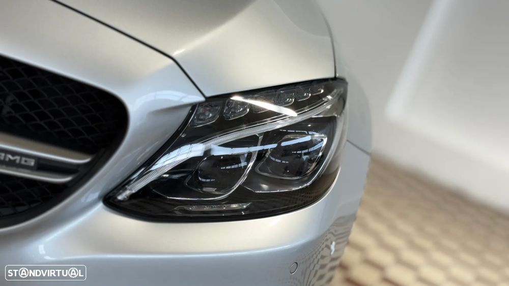 Mercedes-Benz C 63 AMG S - 13