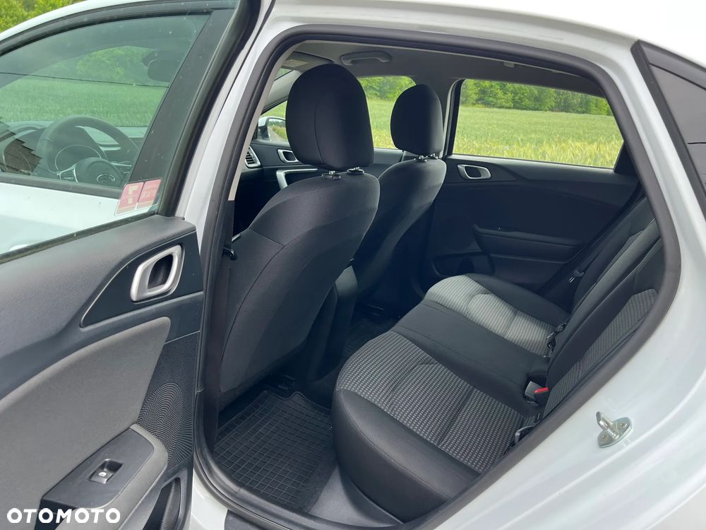 Kia Ceed 1.4 T-GDI L - 21