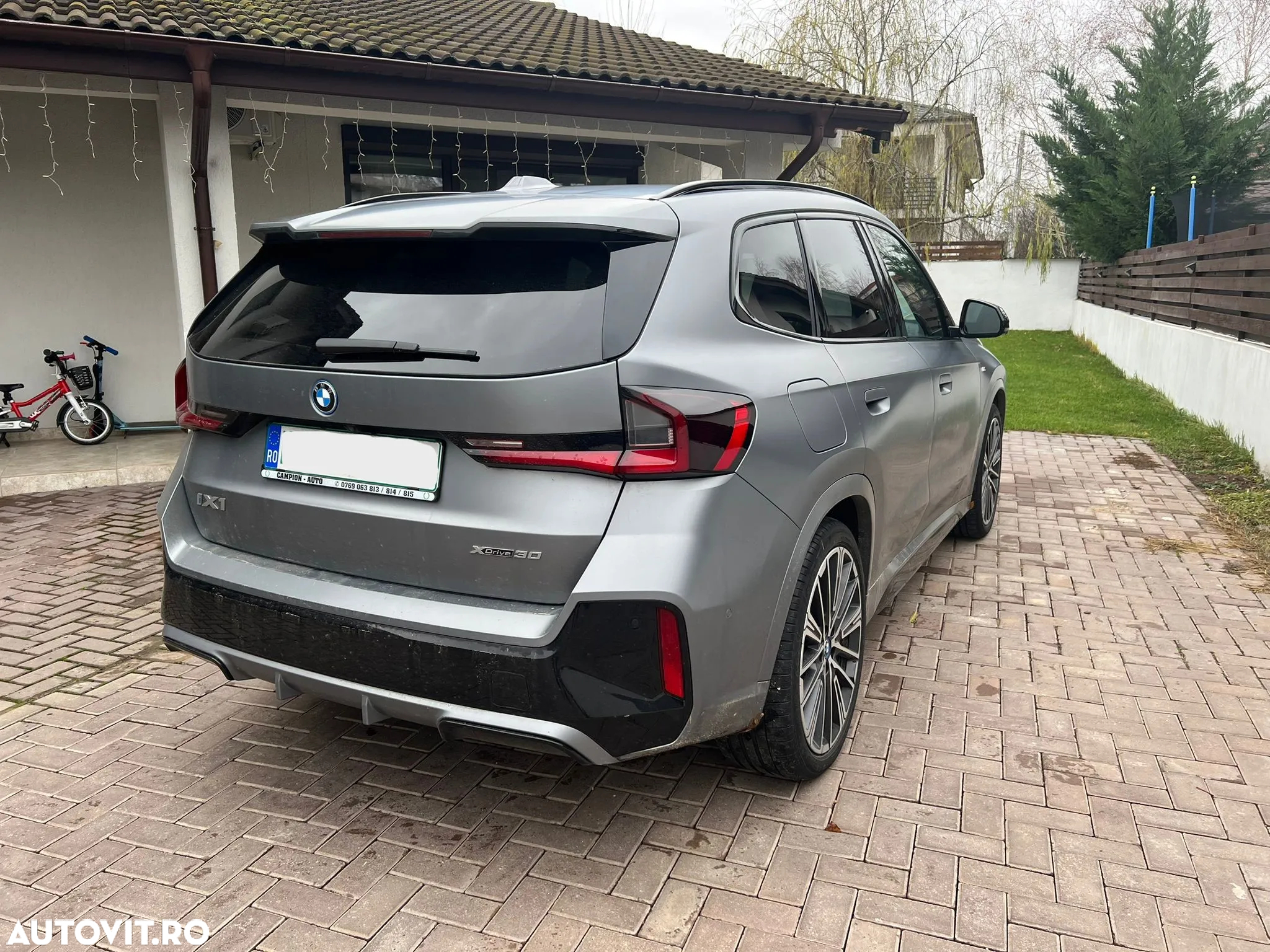 BMW iX1 - 7