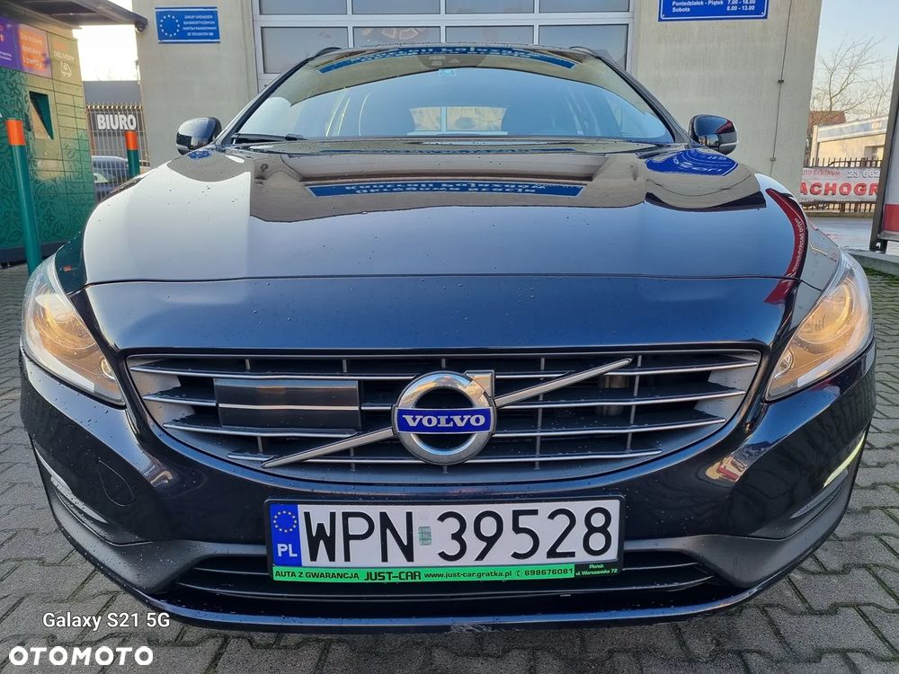 Volvo V60 D2 Momentum - 3