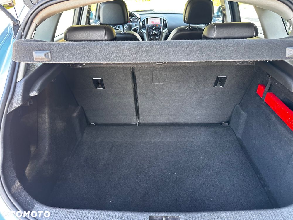 Opel Astra 1.4 Turbo Color Edition - 31