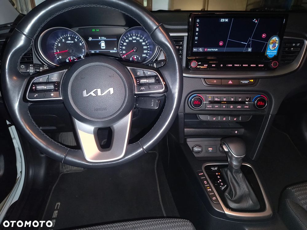Kia Ceed 1.5 T-GDI L Business Line Plus DCT - 36