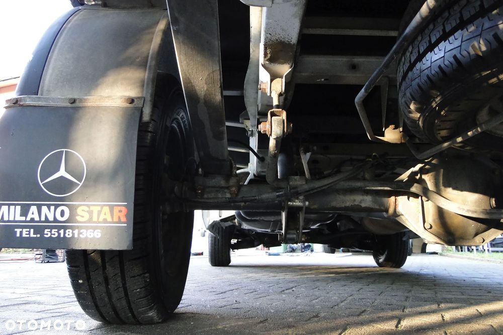 Mercedes-Benz Sprinter - 22