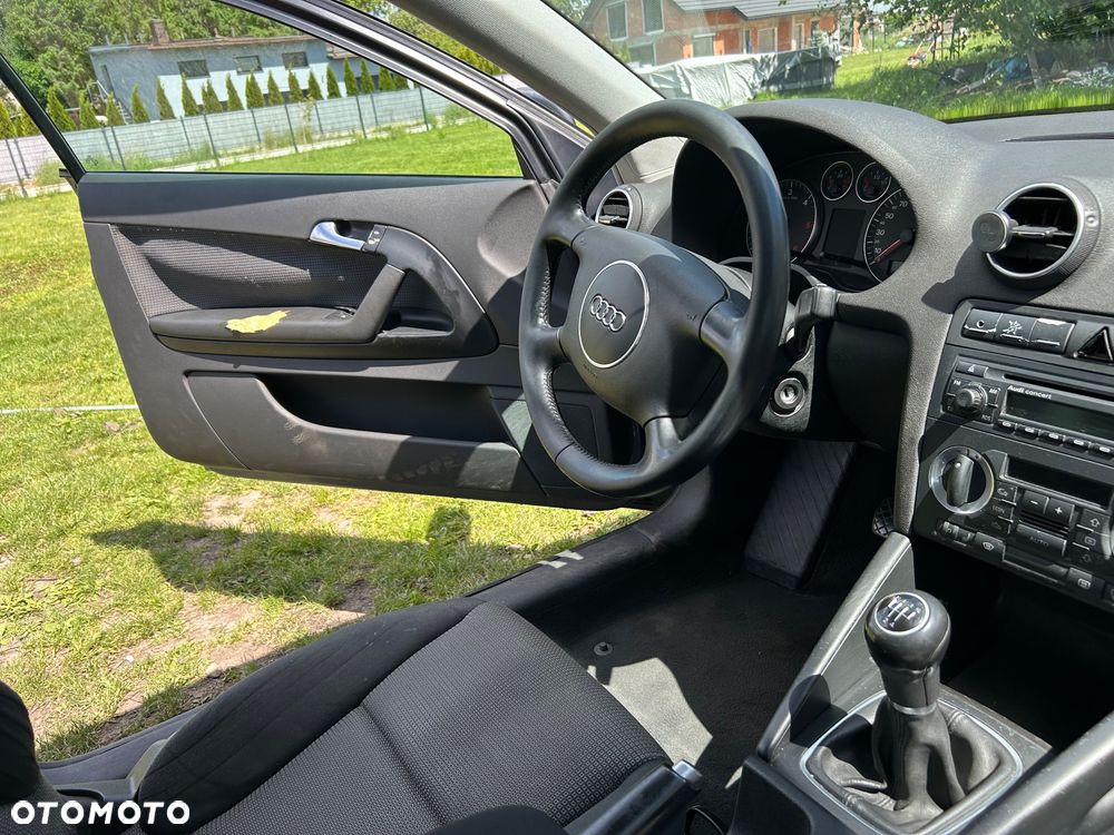 Audi A3 3-drzwiowe 1.9 TDI Ambiente - 8