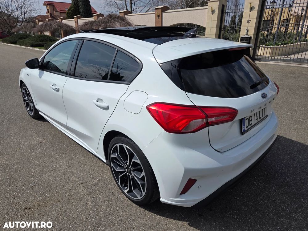 Ford Focus 1.0 EcoBoost Start-Stopp-System ST-LINE STYLE - 4