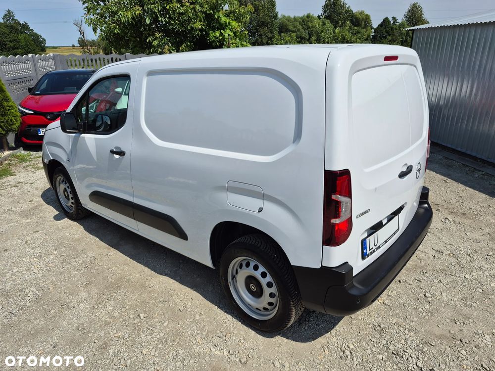 Opel COMBO - 6