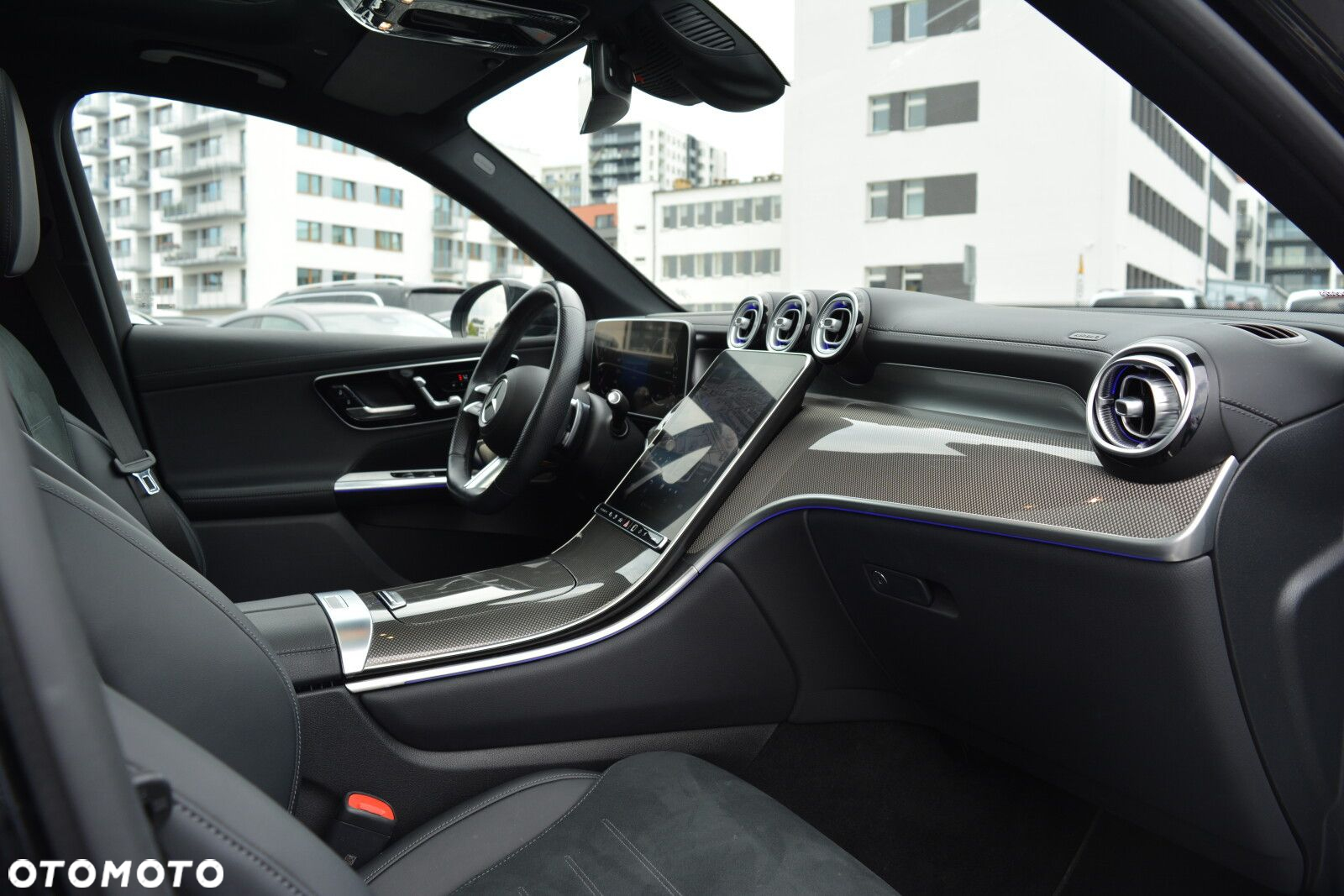 Mercedes-Benz GLC - 26