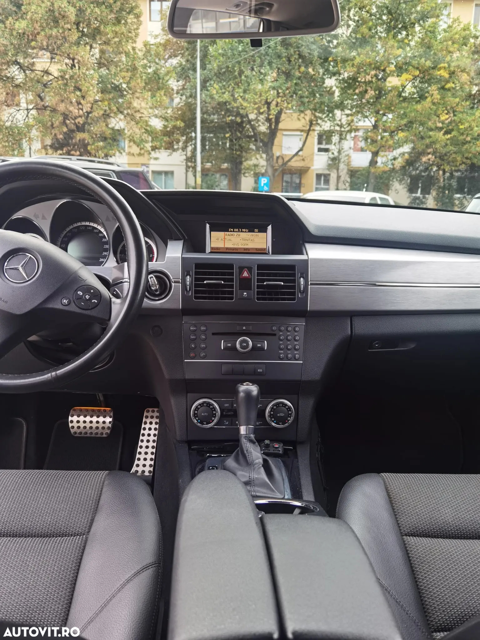 Mercedes-Benz GLK 220 CDI DPF 4Matic BlueEFFICIENCY 7G-TRONIC - 8