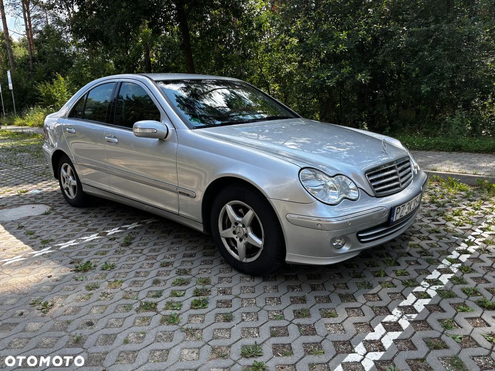 Mercedes-Benz Klasa C 200 Kompressor Elegance - 3