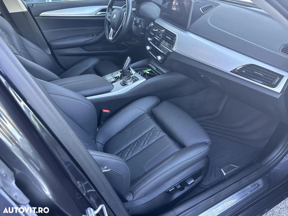 BMW Seria 5 530e xDrive AT PHEV - 24