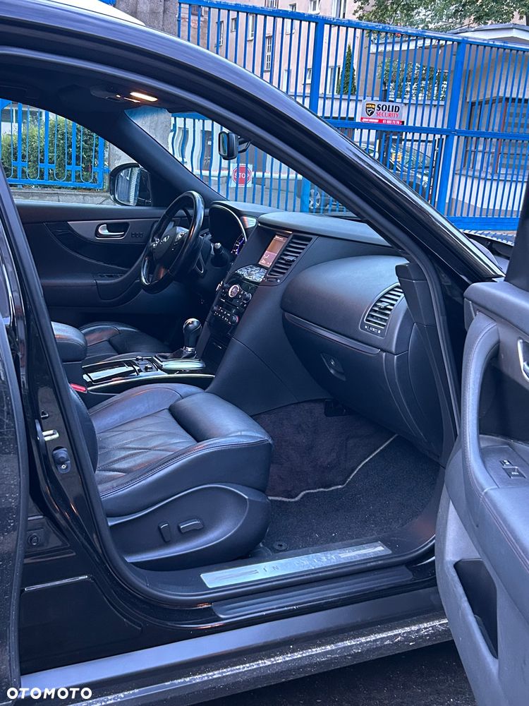 Infiniti QX70 3.0d S Premium - 11