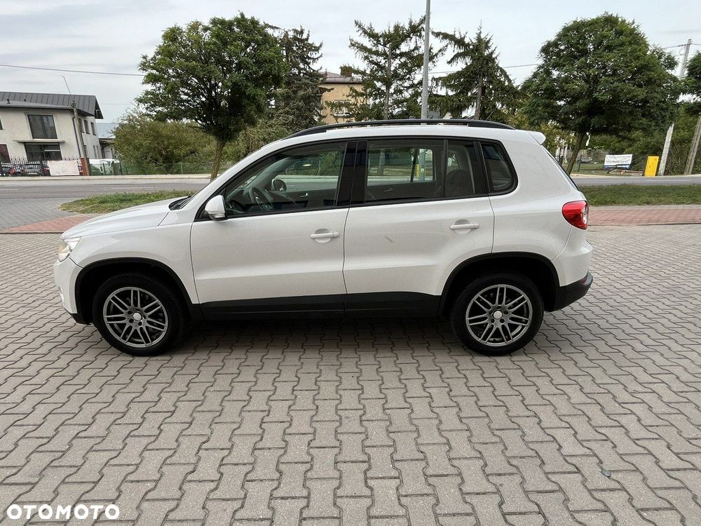 Volkswagen Tiguan - 2