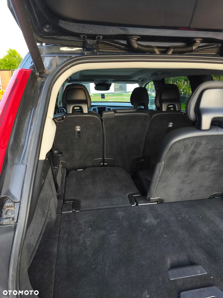 Volvo XC 90 T6 AWD Geartronic Momentum - 9