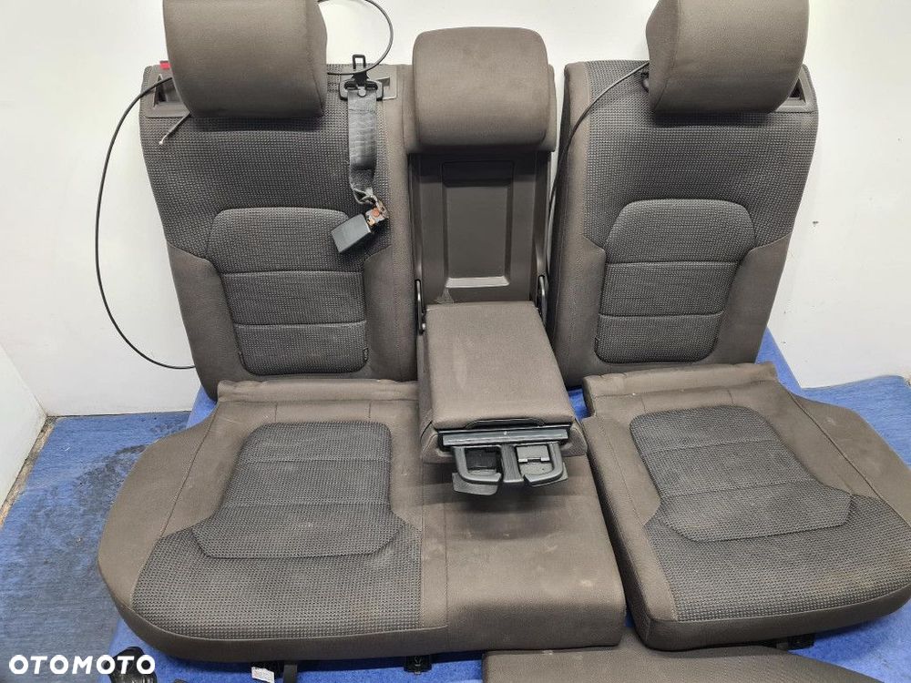 VOLKSWAGEN PASSAT B7 KOMBI KANAPA TYLNA - 9