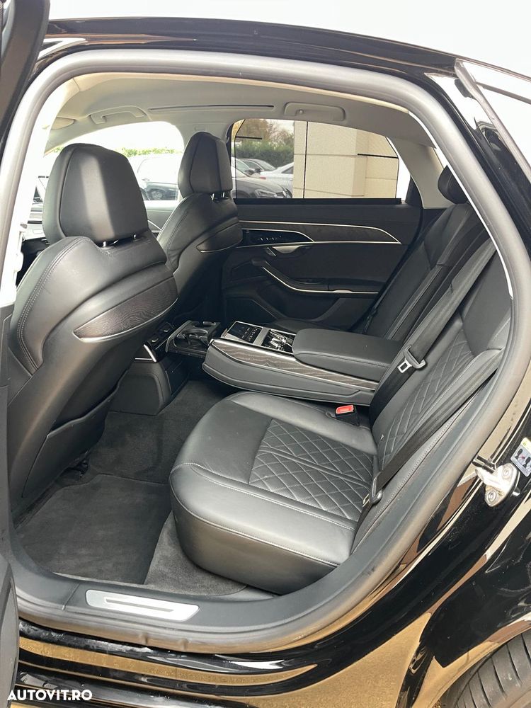 Audi A8 - 21