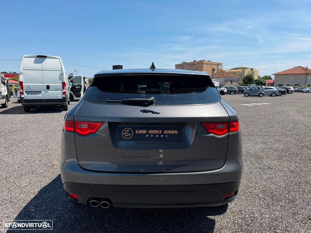 Jaguar F-Pace 2.0 i4D R-Sport Aut. - 11