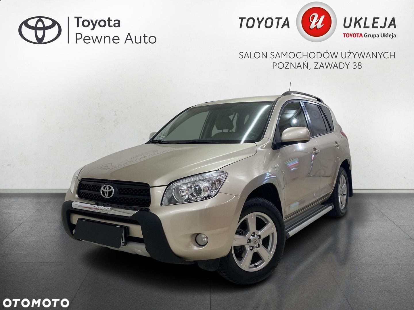 Toyota RAV4 - 1