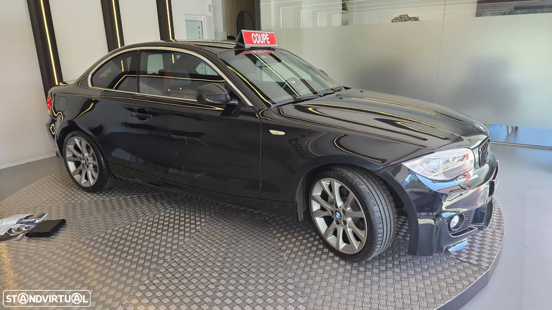 BMW 120 d Pack M - 19