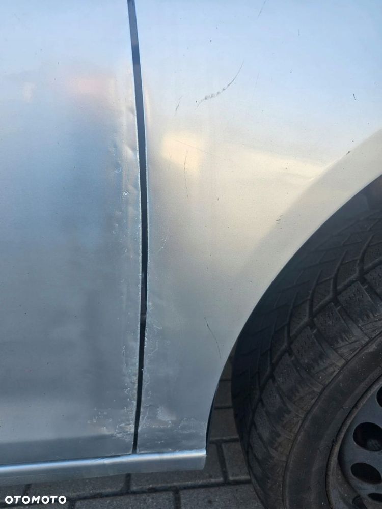 błotnik prawy przód vw golf vi kod lakieru la7w - 2