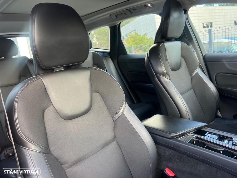 Volvo XC 60 2.0 T8 PHEV Inscription AWD - 5