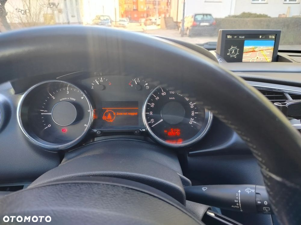 Peugeot 3008 1.6 HDi Style - 12