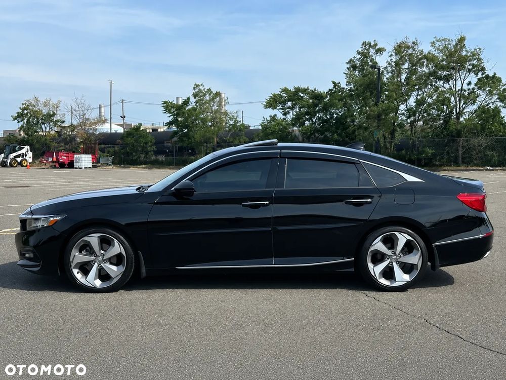 Honda Accord - 4