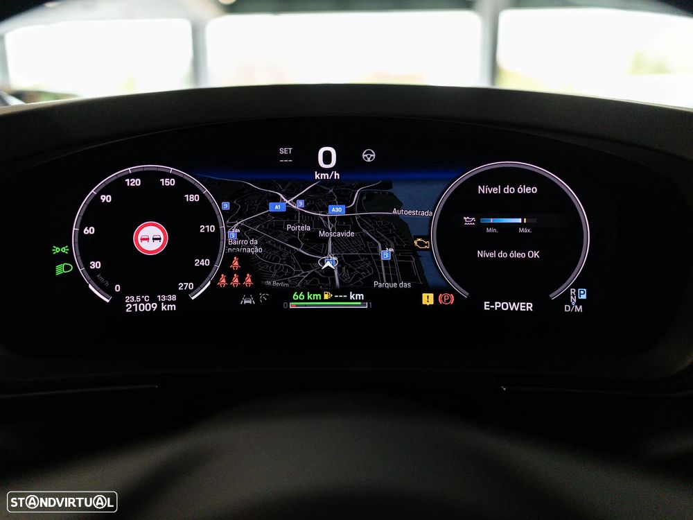 Porsche Cayenne Coupé E-Hybrid - 25