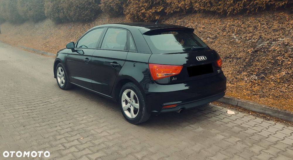 Audi A1 Sportback 1.0 TFSI ultra - 4
