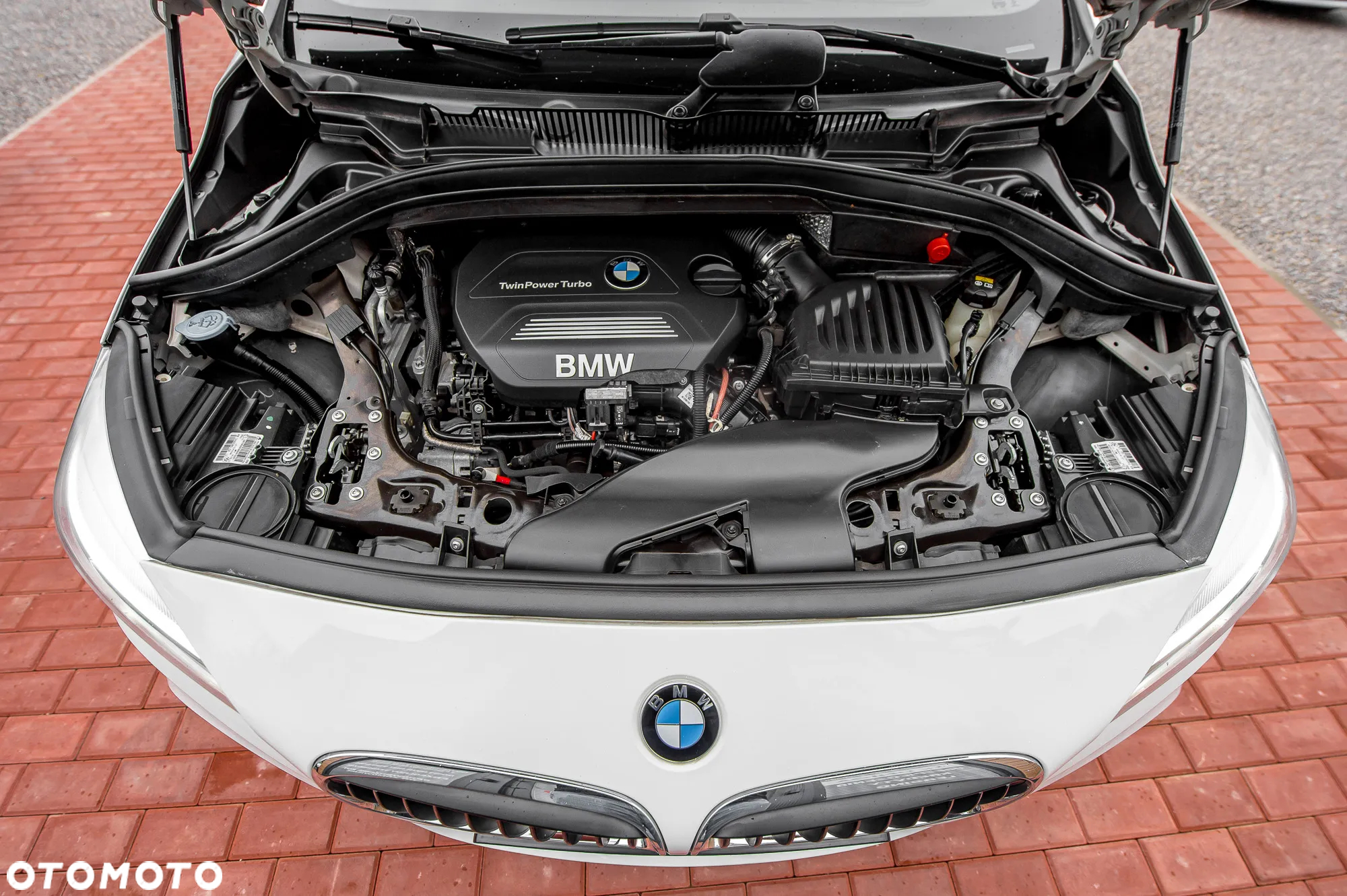 BMW Seria 2 220d Active Tourer xDrive M Sport - 16