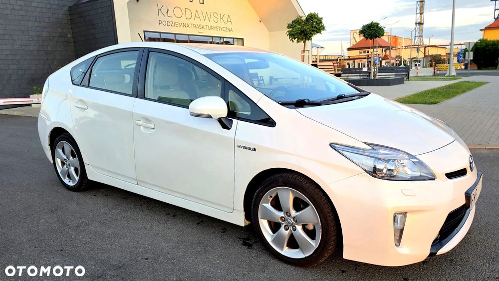 Toyota Prius 1.8 HSD Active - 1