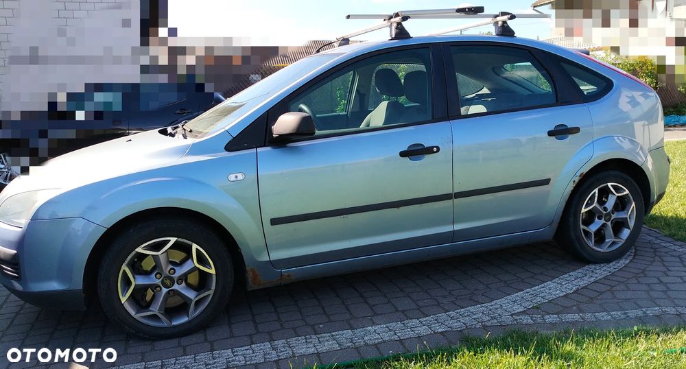 Ford Focus 1.8 TDCi Ambiente - 4