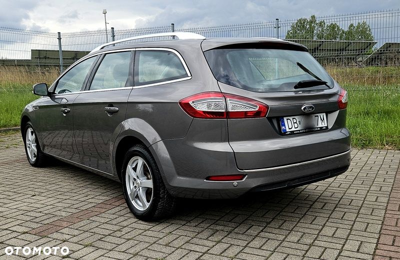 Ford Mondeo 2.0 TDCi Titanium - 17