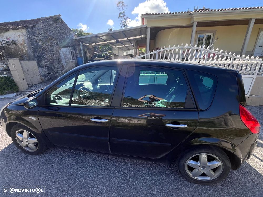 Renault Scénic 1.5 dCi Dynamique - 3