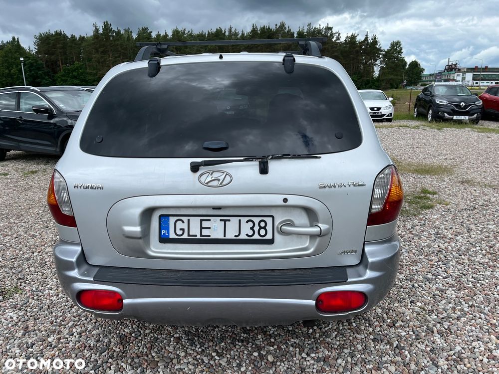 Hyundai Santa Fe - 3
