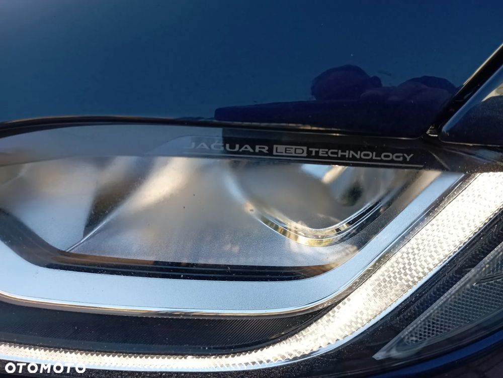 Jaguar XF 2.0 i4D Prestige - 28